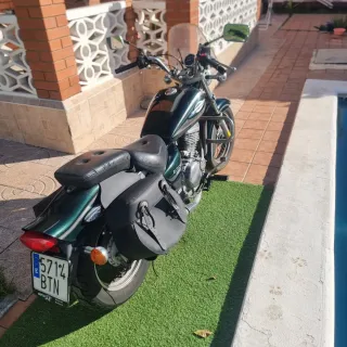 Suzuki Marauder 250