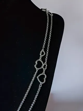 Collana lunga con cuori argento