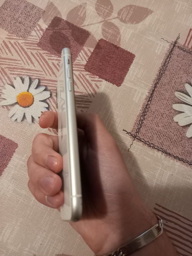 iPhone 11 128GB Bianco - Batteria 100%