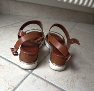 Italian double band biscuit/tan sandals