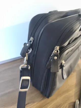 Maletín Cabina Portátil Negro