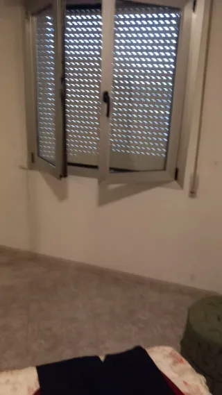 Puerta y ventanas aluminio buen estado