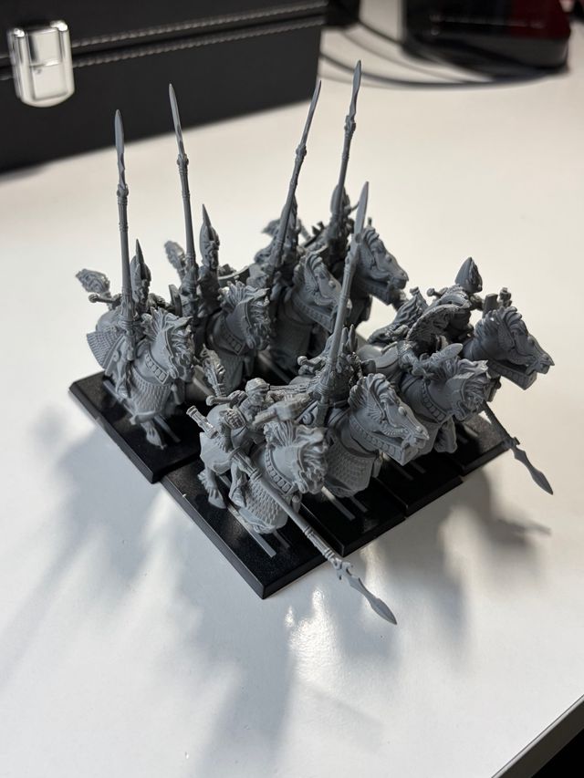 Warhammer Fantasy - Jinetes Altos Elfos Lanza