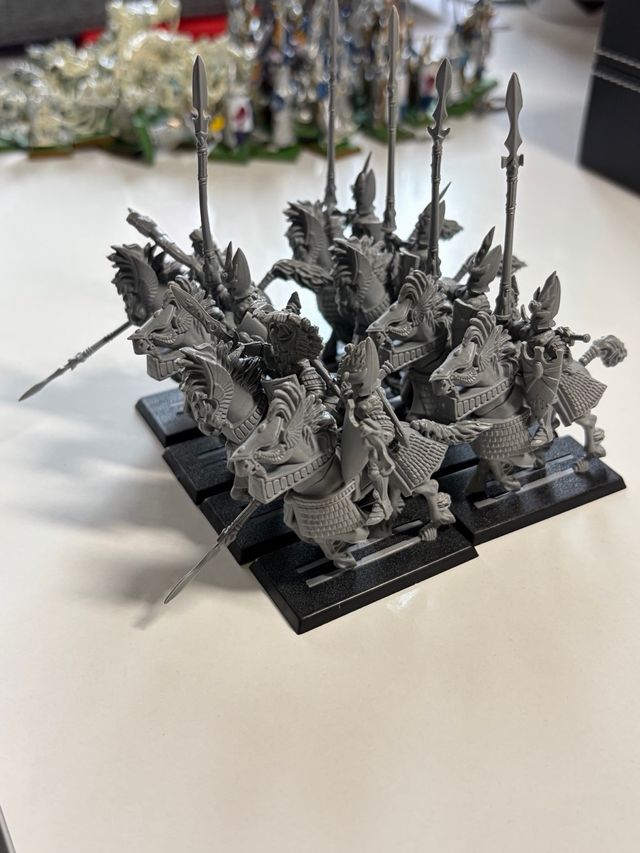 Warhammer Fantasy - Jinetes Altos Elfos Lanza
