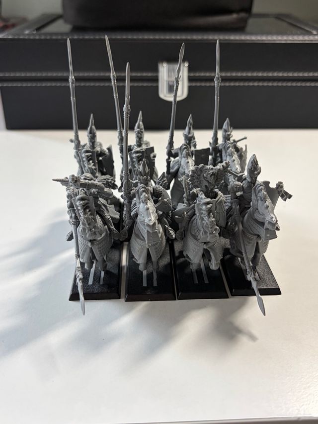 Warhammer Fantasy - Jinetes Altos Elfos Lanza