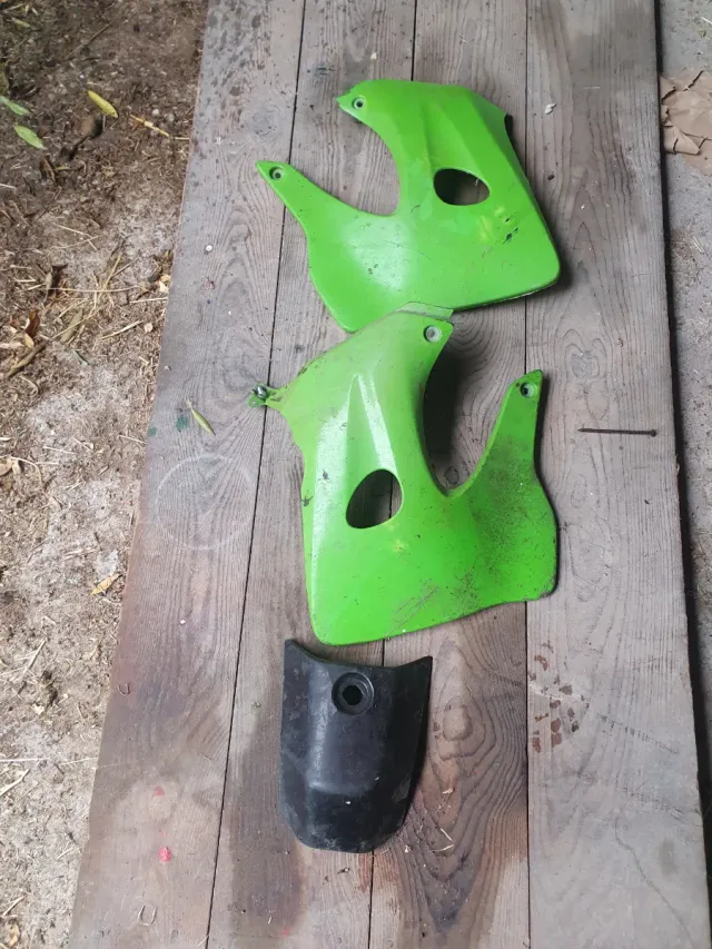 Tapas Derbi Senda Verdes y Negras