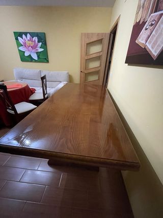 Mesa de castaño maciza de 2 m extensible a 3m