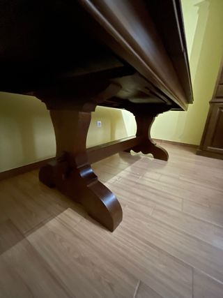 Mesa de castaño maciza de 2 m extensible a 3m