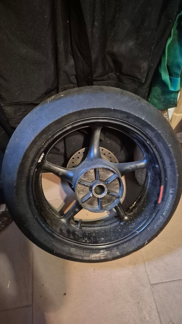 Llantas Yamaha R6 2008