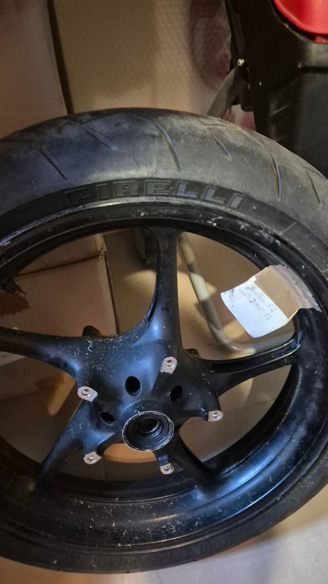 Llantas Yamaha R6 2008