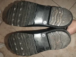 Stivali donna neri in gomma n. 37