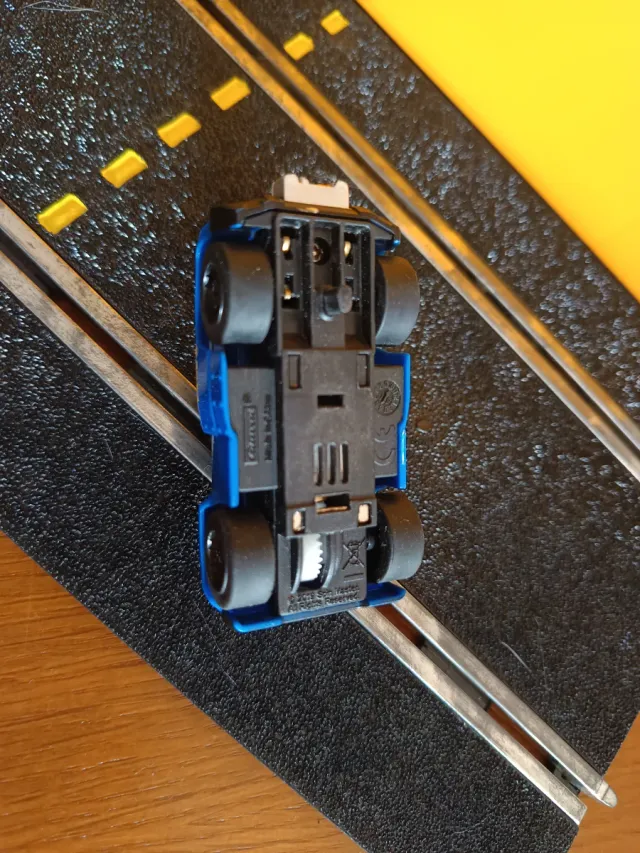 Scalextric Carrera first 1/64 Patrulla Canina