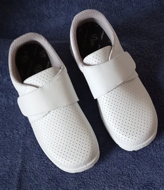 Zapatos Sanitarios Dian Antideslizantes Talla 39