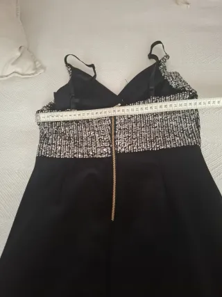 Vestido fiesta lentejuelas y negro