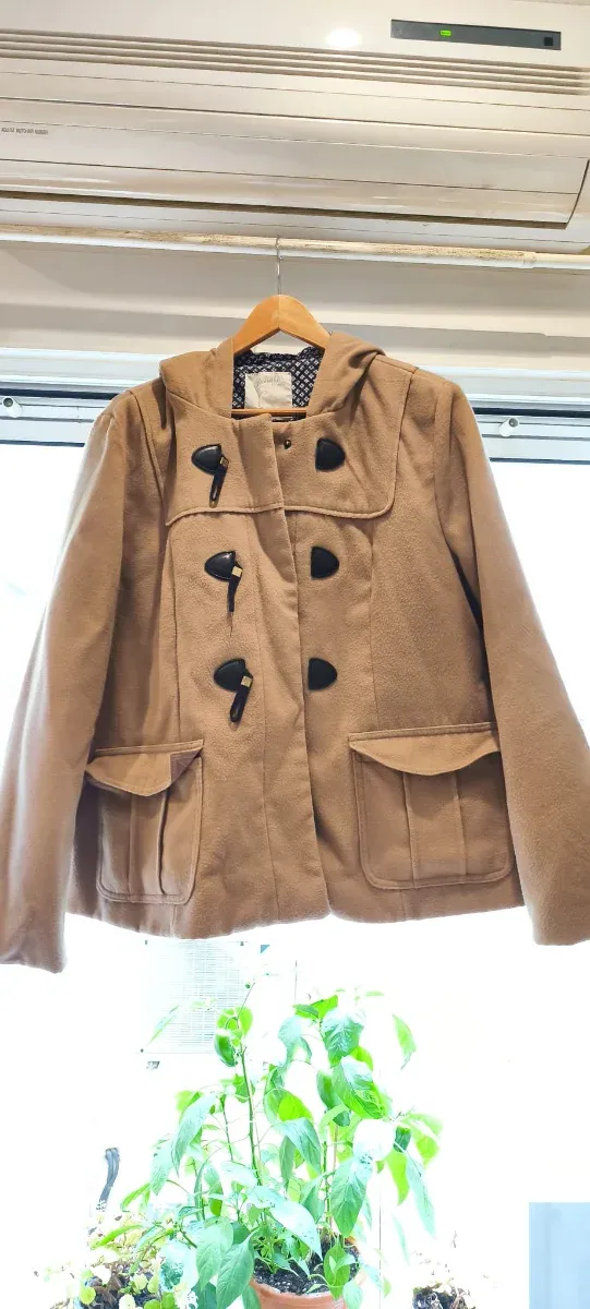 Abrigo de paño trenca beige