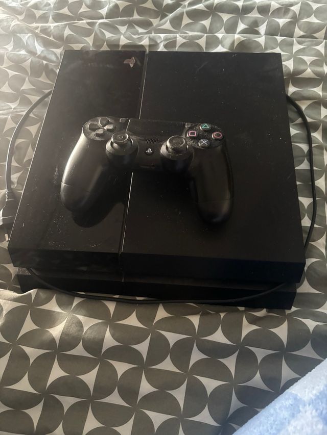 PS4 (PlayStation 4) Negra
