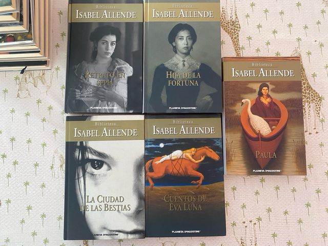 Colección Isabel Allende.