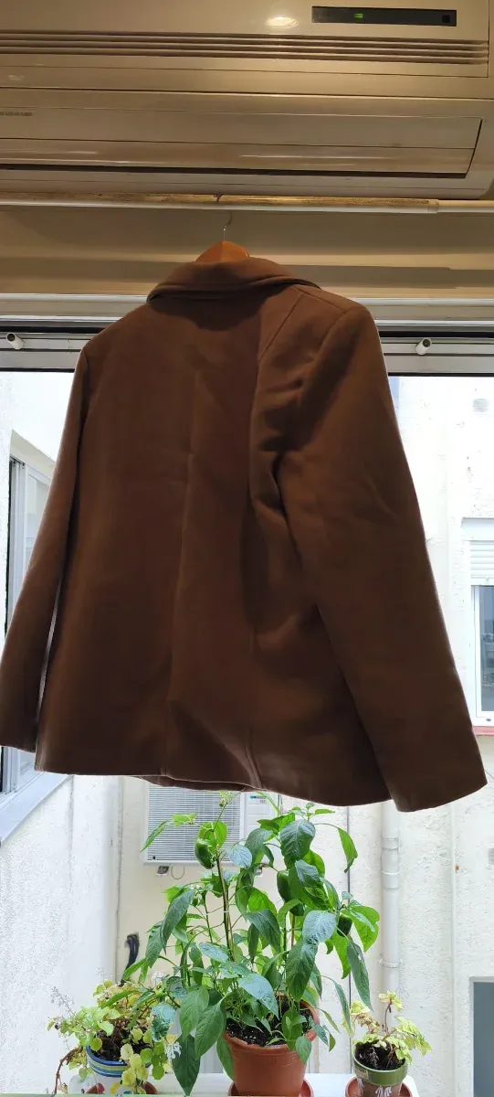 Abrigo de paño elegante marrón