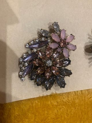 Broches Sfera Abeja y Flores