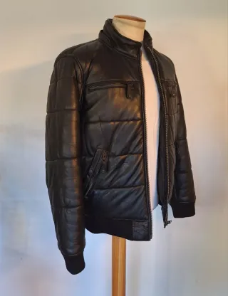 Chaqueta Bomber Cuero Schott Negra