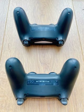 PS4 500GB + 2 mandos + juegos