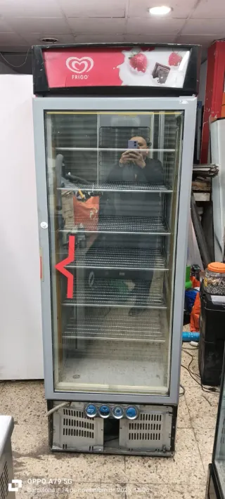 CONGELADOR VERTICAL COMERCIAL PUERTA DE CRISTAL