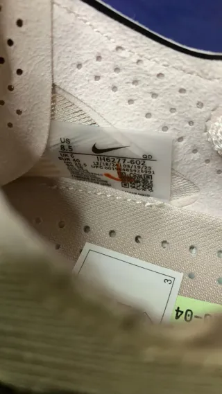 Nike ZoomX Vaporfly Next% 4