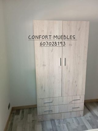 Guardaroba spaziosi ed eleganti in legno a 2, 3 e 4 ante