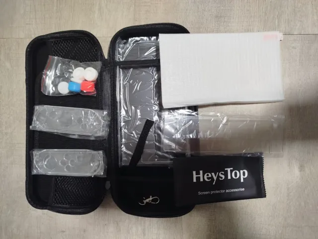 Custodia Switch OLED + 9 Accessori