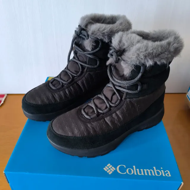 Botas Columbia Negras y Grises Talla 41
