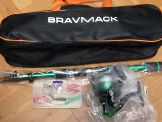 Caña de pescar, carrete y señuelos