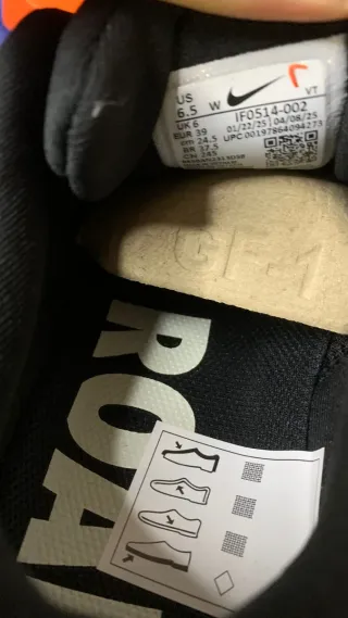 Nike Vomero 18 Scarpe da Corsa Nere