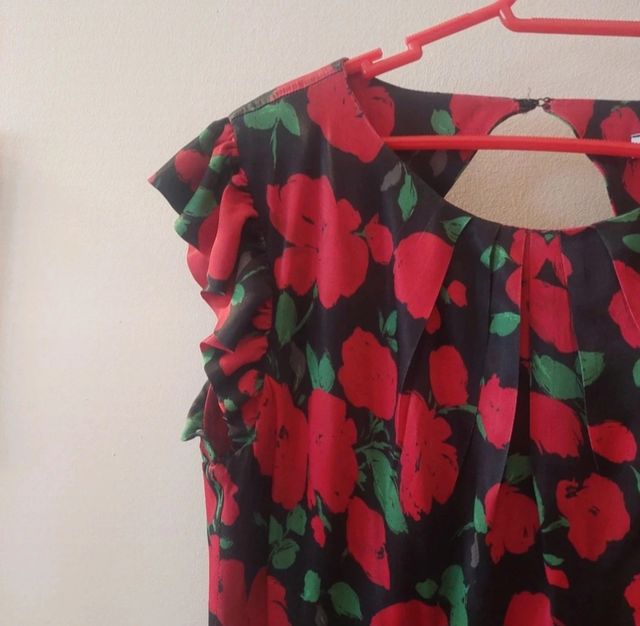 Vestido fiesta estampado flores Talla 42