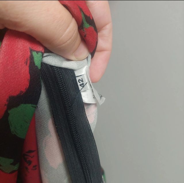 Vestido fiesta estampado flores Talla 42