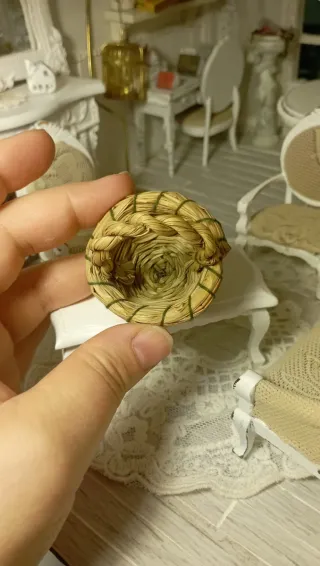 Cesta miniatura Dollhouse 1:12