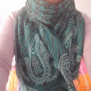 Sciarpa donna verde e nera