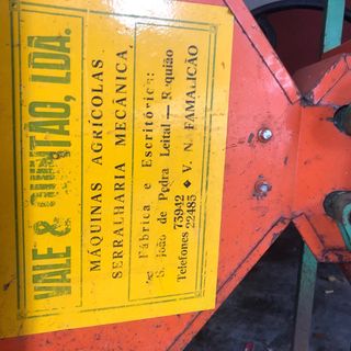 Prensa de vino y espalillera