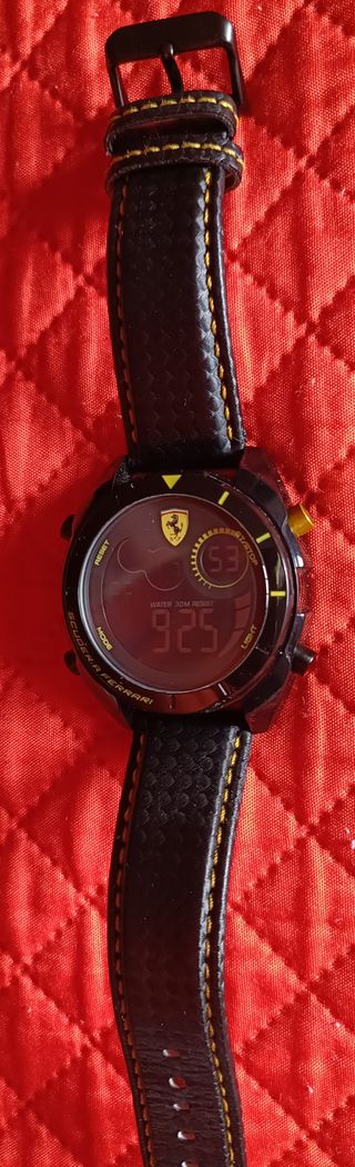 Orologio Ferrari Digitale Nero Giallo