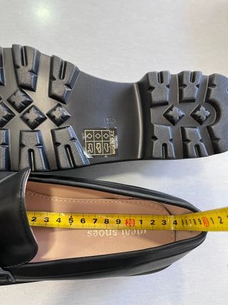 Mocasines negros nuevos T38-41