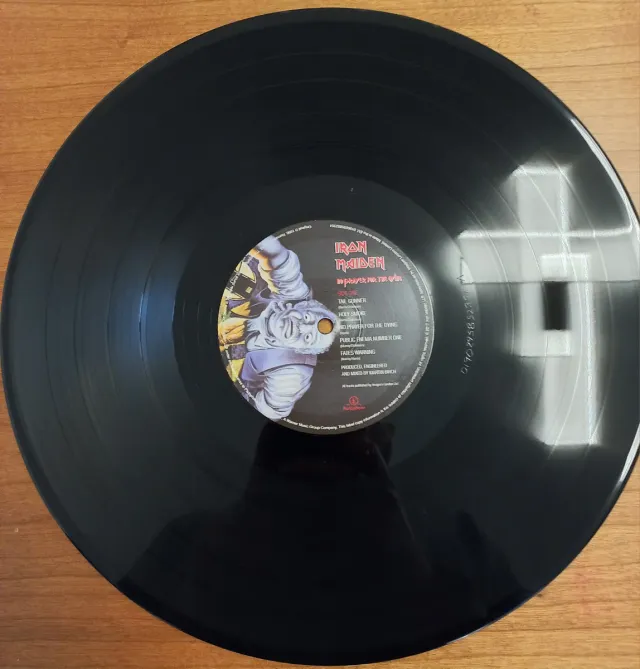 Iron Maiden No Prayer For The Dying 2017