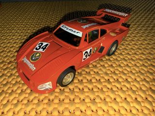 Scalextric Porsche 935 Jägermeister