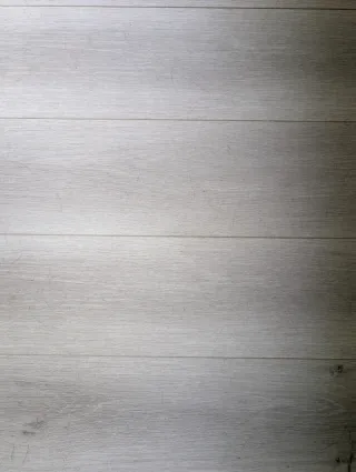 Suelo laminado click fácil instalación