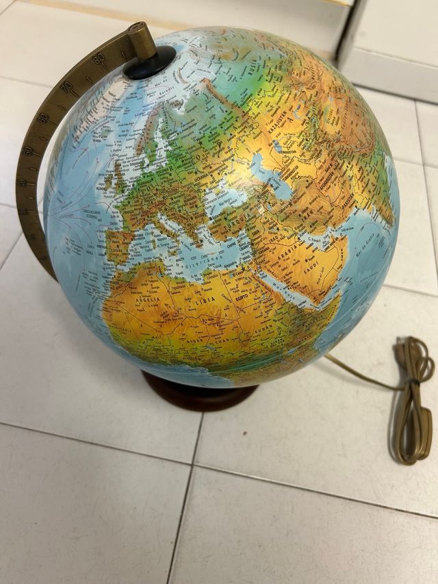 Lámpara Globo Terráqueo Decorativo