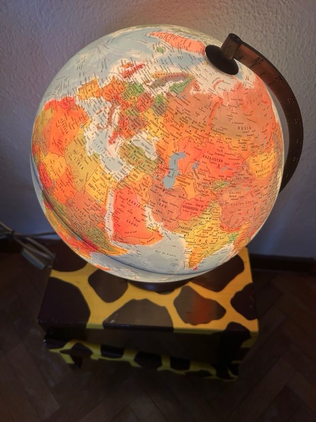 Lámpara Globo Terráqueo Decorativo