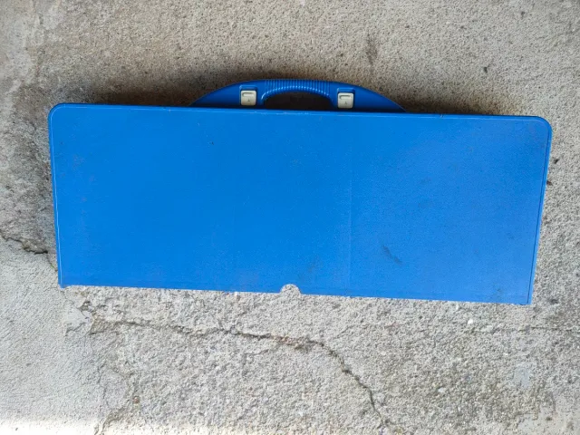 Mesa de camping plegable azul