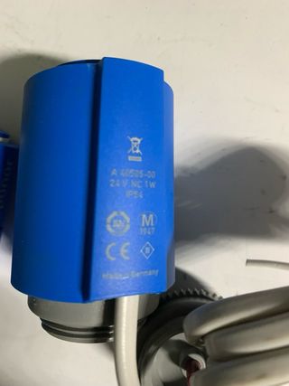 Cabezal suelo radiante Uponor y de Polyther