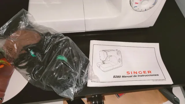 Máquina de coser Singer eléctrica