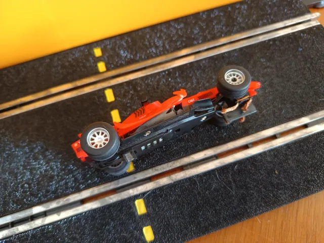 Scalextric Compact 1/43 F1