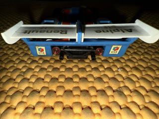 Scalextric Alpine Renault 2000 Turbo