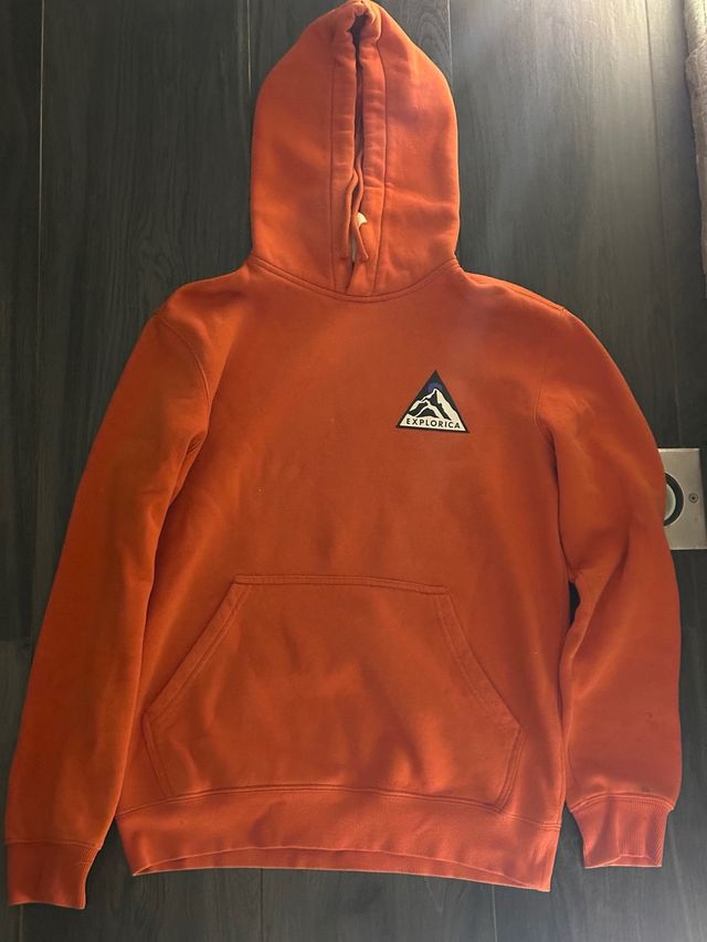Sudadera Naranja con Logo Montaña